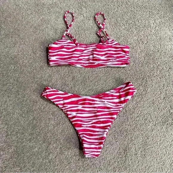 NWOT! PINK & WHITE Women’s Small Top & Bottom - Picture 7 of 7